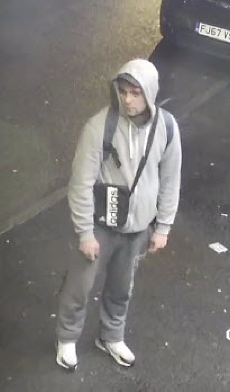 Other image for Can you help police to identify two men?